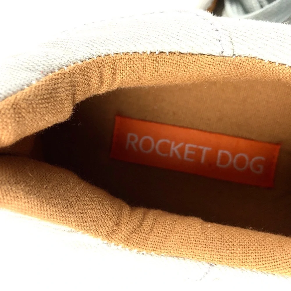 Rocket Dog Womens Size 11 Khaki Canvas Low Top Sneakers